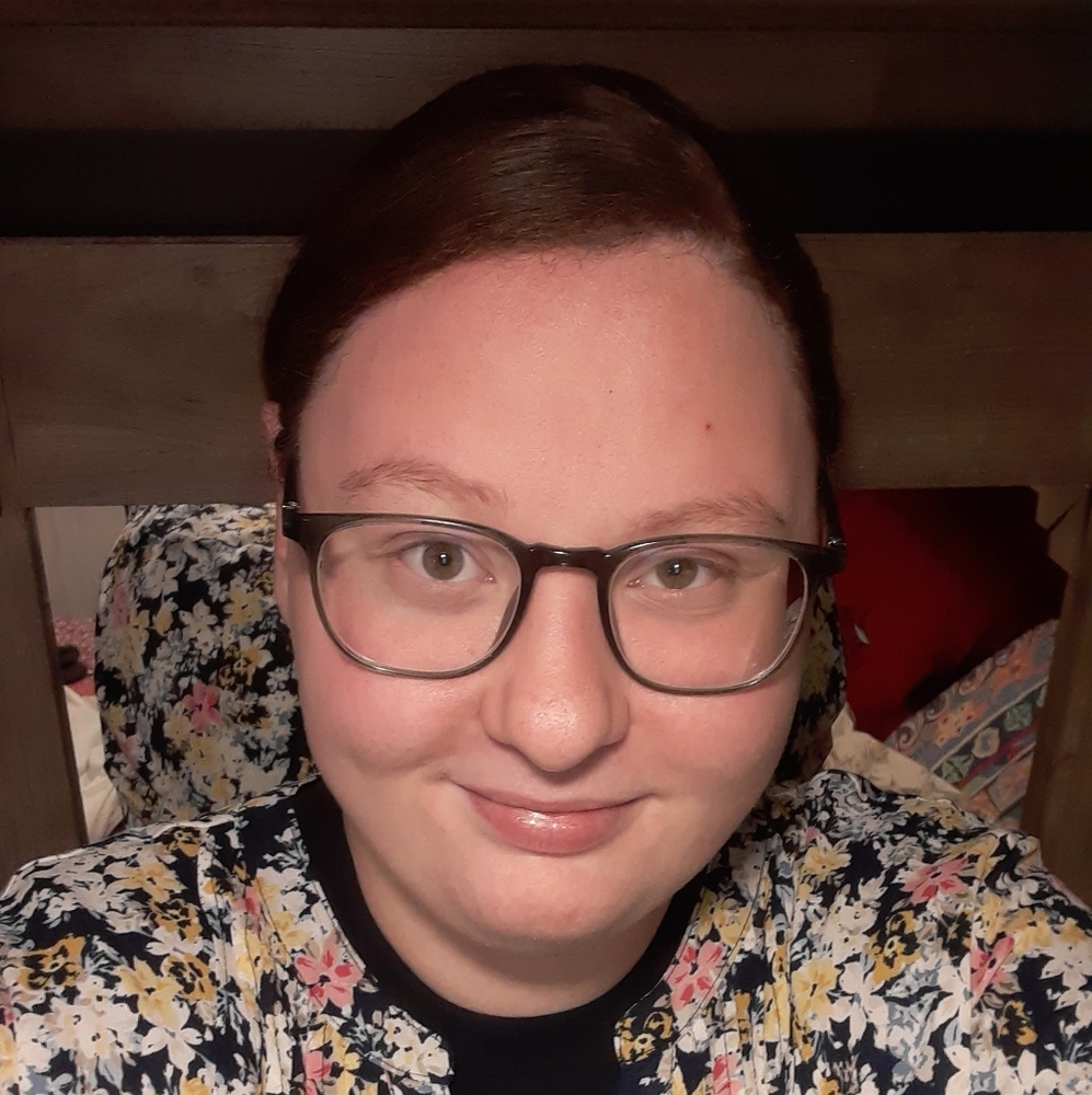 Meet your Posher, Savannah